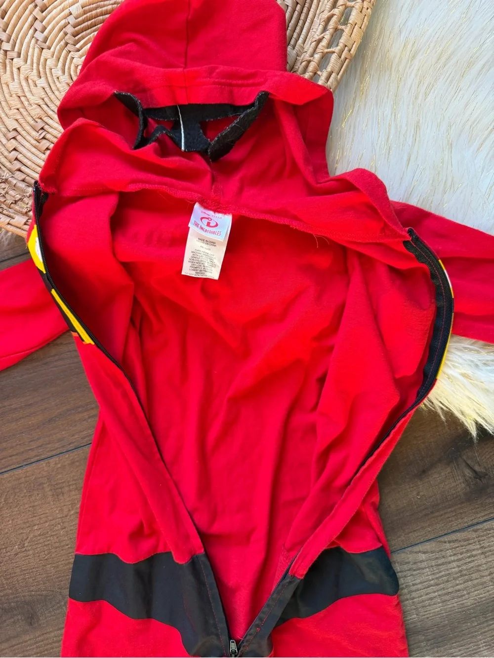 Disney Pixar The Incredibles Footless Sleeper Pajamas Costume Size 5t